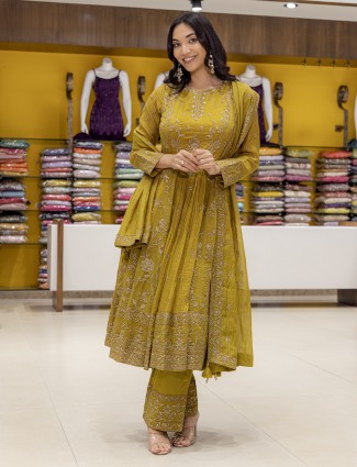 Mehendi green silk zardosi worked salwar suit for wedding